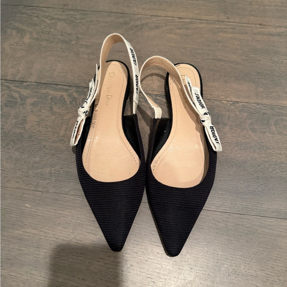 Dior Black Heeled Shoes Elegant Design
